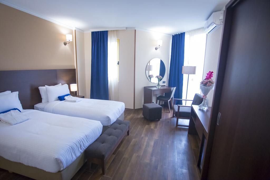 Hotel Corner